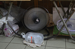 公務員節電中午熱到爆  這招撇步可降溫