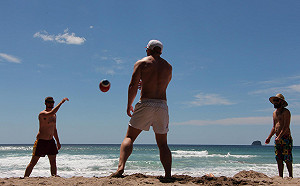 高溫＋紫外線飆！太陽下15分鐘就曬傷