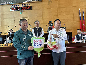 選戰觀察》派系開鍘頓失兩成員 正國會新秀精銳盡出要搶11席中市議員