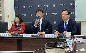 柯文哲突聲請解除禁通信想辭黨主席？黃國昌：真不知細節  無法評論 