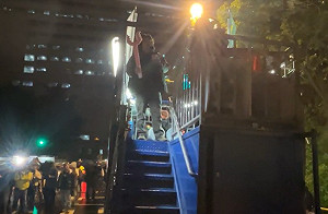 直播》冬季青鳥在台北飛舞!民間團體今晚發起「討伐傅崐萁大遊行」
