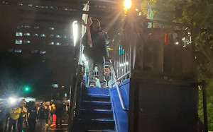 直播》冬季青鳥在台北飛舞！民間團體今晚發起｢討伐傅崐萁大遊行｣