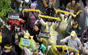 卓榮泰「感佩」青鳥 李彥秀轟:公開鼓勵挑戰公權力嚴重失格
