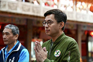 不看政治的老師主動提立院爭議 卓冠廷曝對話情境:台灣一定還有救