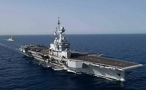 馬克宏還沒訪北京 航母編隊便逼近中國家門口! 戴高樂號將停靠日本還軍演