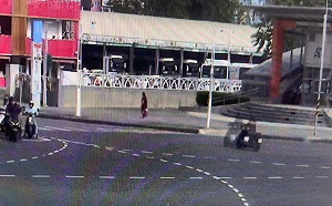 老婦負氣離家露宿街頭  高雄暖警鍥而不捨尋獲助團圓 