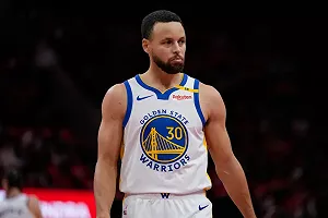 Stephen Curry僅10分!溜馬奪勇士主場6連勝