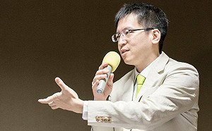 批黃國昌拙劣、不衛生政治表演者  楊斯棓加碼祭品文「連議員都選不上」