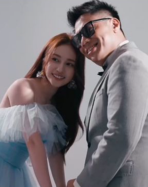 黑男甜曬5年女友婚紗照!嗨:終於輪到我結婚了