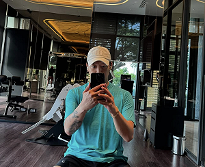 朴有天38歲「高額頭發福」!染毒又性侵仍在日本復出