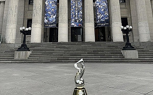 世界12強冠軍之路特展 開展首日球迷捧場