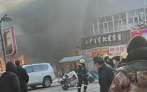 (影) 河北張家口市菜市場突發重大火災 官方通報：8人遇難15人受傷