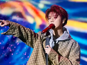 鹿晗直播失控爆粗口「社群平台遭封鎖」！本人道歉：做了不良示範