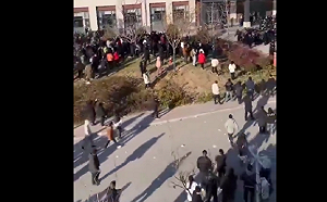 地方無權調武警難鎮壓! 陝西高職生墜樓案引暴動 專家 : 局面恐惡化難善了