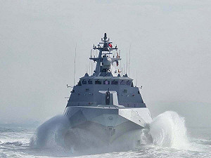 春節戰備操演》海軍沱江、光六緊急出港濱海打擊 大武級救難艦性能操演首秀