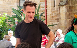 (影)雪梨猶太教堂遭縱火未遂  澳洲反猶犯罪升級！