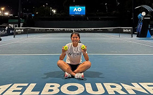 吳芳嫺換新搭檔演大逆轉　晉級澳網女雙32強