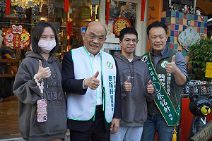 拚選草屯鎮長簡賜勝辭議員生效  蔡銘軒掃街懇託