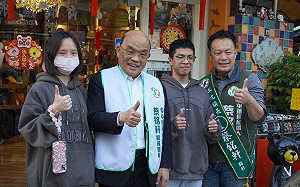 拚選草屯鎮長簡賜勝辭議員生效  蔡銘軒掃街懇託