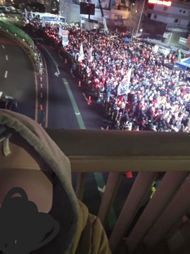 韓史上首位遭拘留現任總統! 拒絕尹錫悅自行到案 2千警力強勢逮捕
