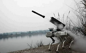 中國供俄大量無人戰車? 機械狗火力再進化 「紅翼前鋒」可裝4枚導彈