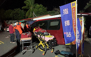 凌晨強震台南楠西救出11人3人送醫  玉井大樓受損撤出17人