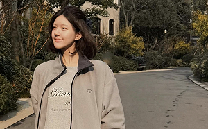 消失20天終露面！趙露思已可站立走路  25日正式復工