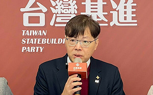 不滿對「中正路」改名退縮 基進痛批卓榮泰:對不起台灣民主