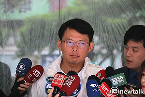總預算案槓政府!黃國昌左打監察院「廢物打手院」右批黨產會「無能」