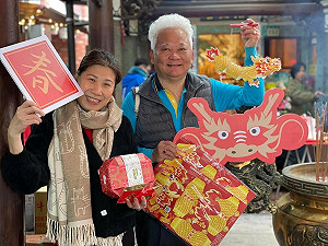 新北商圈迎新春  「蛇」麼攏賀 「蛇」麼都好玩