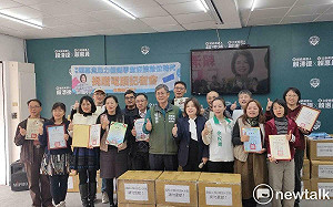 立委賴惠員媒合企業捐贈電腦  助力偏鄉學童迎接數位時代