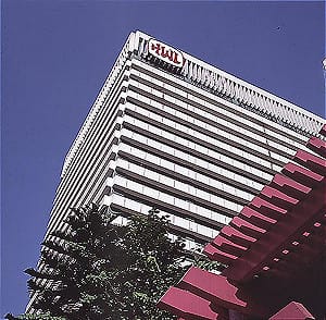 巴拿馬高院裁運河港口營運違憲  香港長和要求依ICC規則國際仲裁