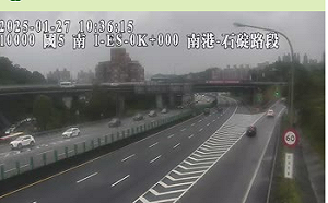小年夜凌晨國道車流量增1.4倍! 高公局曝7大壅塞路段