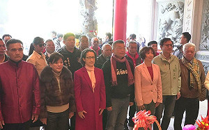 台中市長熱門人選拜廟比大咖 何欣純合體蕭美琴 江啟臣靠盧秀燕、韓國瑜