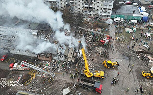 (影) 俄竟用KAB重磅炸彈轟本土蘇賈! 打中民宅 95撤離民眾遇襲 多人受困