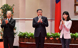 政院新春團拜無茶點、藍白揚言否決覆議案 卓揆:多做點對國家好的事