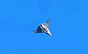 這戰機為何有「乳溝」? 殲-50機體凹槽引關注 可能對隱形性能造成影響