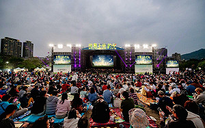 高美館《世界上光的光》二二八草地音樂會 22個藝文點2/8開始索票