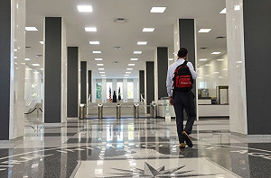 中國恐成最大贏家! CIA「大換血」新特工名單竟外洩 美情報網陷危機