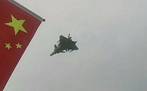 殲-20「野獸模式」外掛8霹靂-15導彈! 將並用隱形、重掛載雙作戰模式