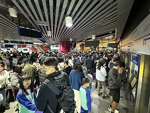 (影)桃園燈會交通大癱瘓  議員批人潮不是藉口!律師:辦大型活動就知執政團隊好壞