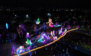 中台灣燈會主燈天后「女媧」   觀看人次破250萬 主燈秀空拍影片上架