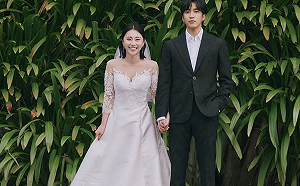 婁峻碩、焦凡凡結婚了！沖繩婚紗照曝光 甜喊：一切都太美好