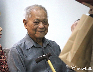 柯文哲探視2次後都曾醒來  柯胞弟曝柯爸遺願:希望哥哥能回來