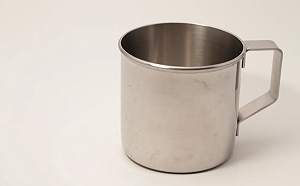  41,800元一個! 美軍「天價」咖啡杯引發全民怒火 陸媒 : 阿里巴巴僅賣45元....