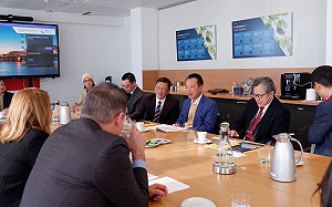 翁章梁會德國北威州商務署   盼連結台德無人機產業 