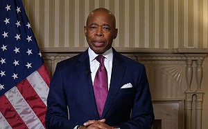 四位副市長已辭職! 捲貪腐醜聞失信任 紐約州長考慮免職市長亞當斯