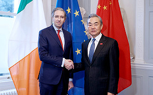 中國又選擇性扭曲  楊子葆：王毅訪愛爾蘭雙方聲明四大差異 