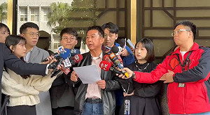 反嗆許智傑北上提告  高雄雙罷劫團隊:保留證據擇日對黃捷興訟