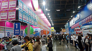 高雄巨蛋春季旅展強勢登場 51家業者158個攤位挑戰市場最低價